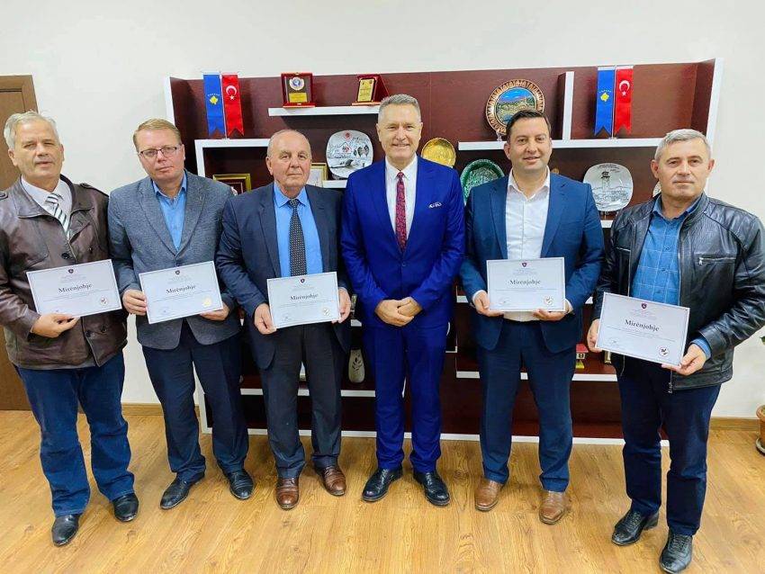 Koordinatör Hoti Mamuşa Belediyesi Ziyaretinde