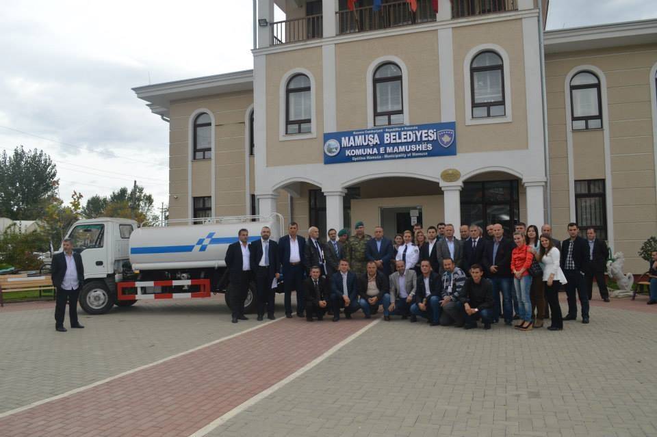 Mamuşa'ya Çevre Temizleme Aracı