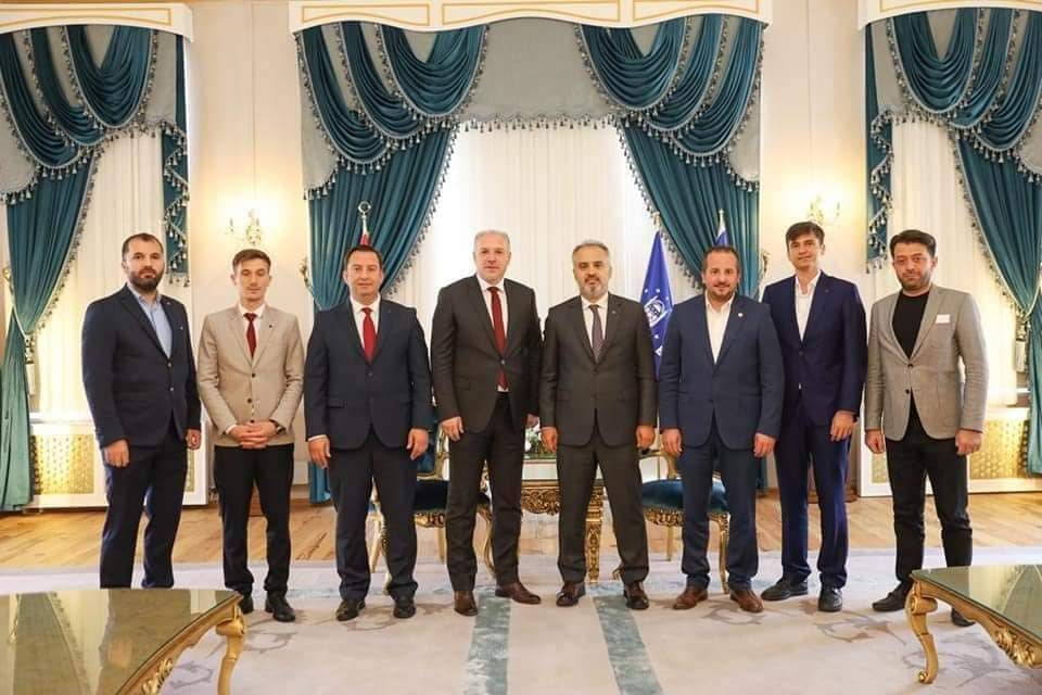 3 Günde 3 Büyük Proje