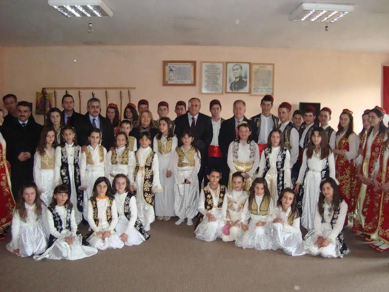 Türkiye Yetkilileri Mamuşa'yı Ziyaret Etti