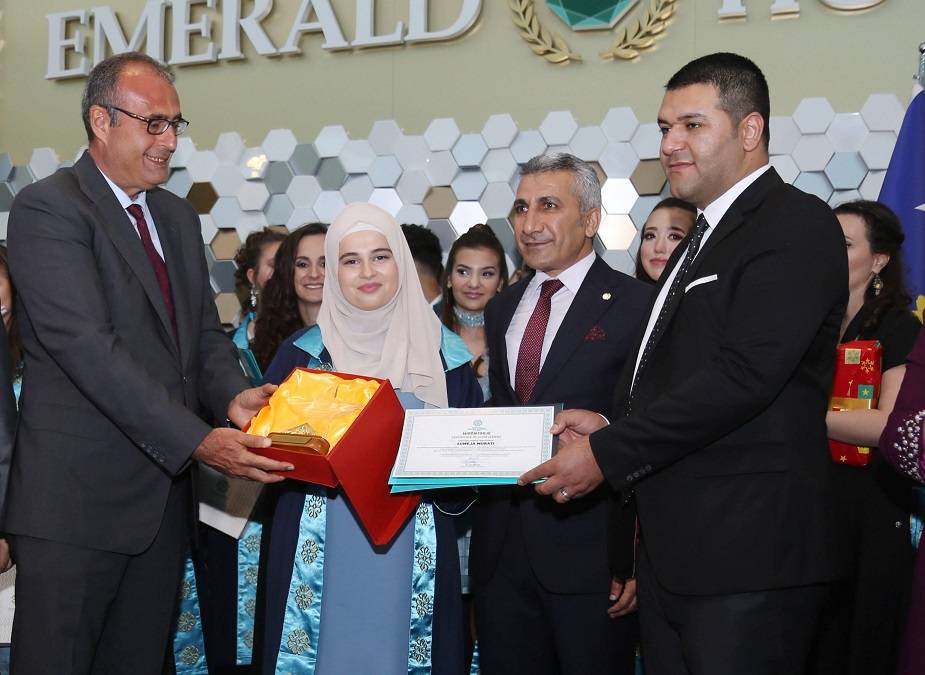 Maarif Mezunları Türkiye’de Harç Ödemeden Okuyacak