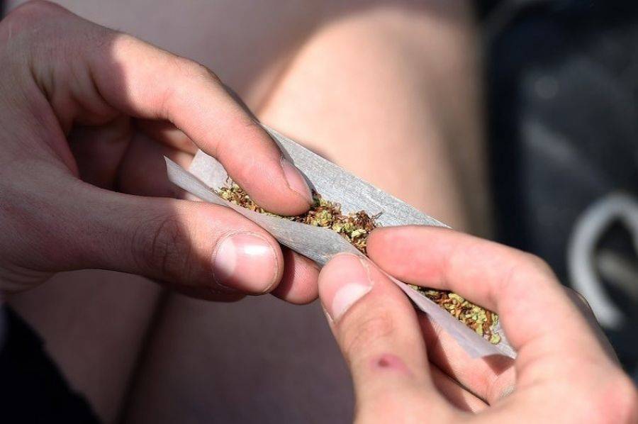 Trafik İhlali Yapan Araçtan 5 Kg Uyuşturucu Çıktı
