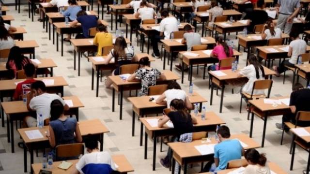 Mezuniyet Sınavının Birinci Bölümü Başarıyla Tamamlandı