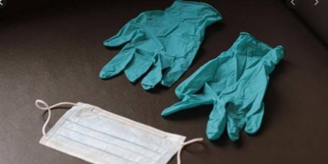 Priştine Belediyesi’nde Maske ve Eldivenler Zorunlu