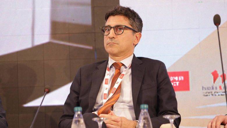 Kosova'nın 2022’de Ekonomik Büyümesi 4%'ten Fazla Olmayacak
