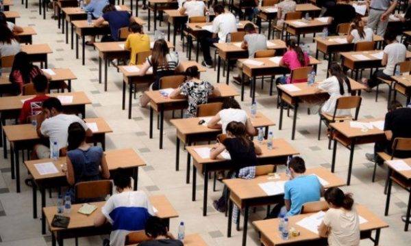 Mezuniyet Sınavının Olmaması İçin İmza Kampanyası Başlatıldı