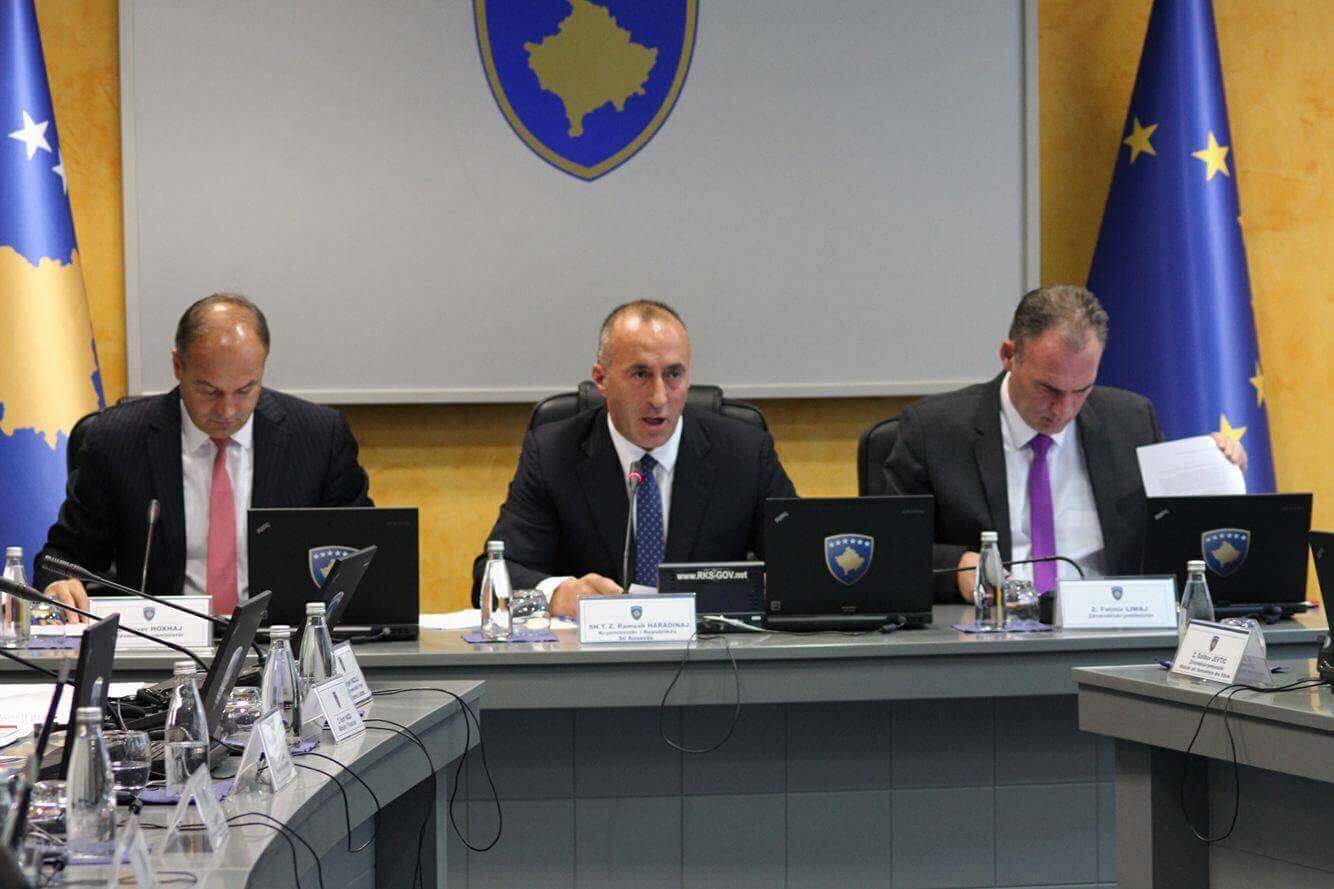Haradinaj’ı Kimse Durduramıyor, Hükümet Toplantısı Yapılıyor