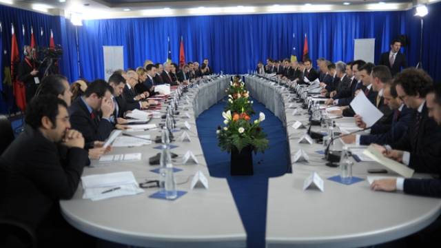 Bugün Arnavutluk ve Kosova Hükümetleri Ortak Toplantısı