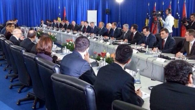 Kosova-Arnavutluk Toplantısı Arnavutlar İçin Yeni Bir Başlangıç