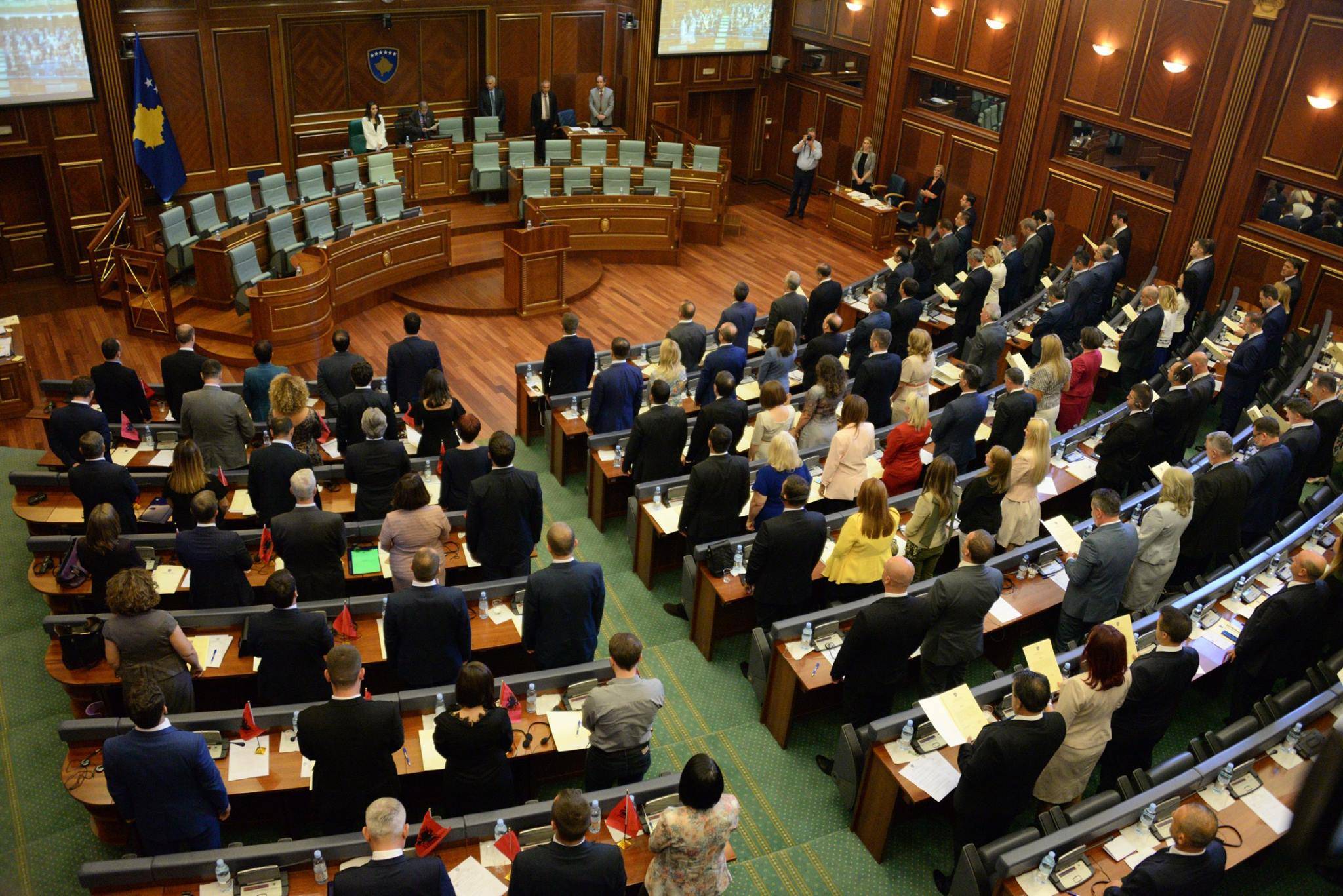 Meclis Oturumu Bugün Devam Edecek