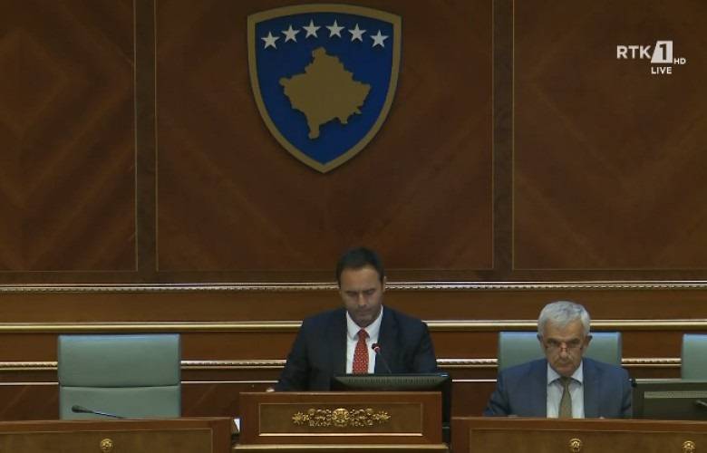 Toplantı Yeter Sayısının Olmaması Nedeniyle Oturuma Ara Verildi
