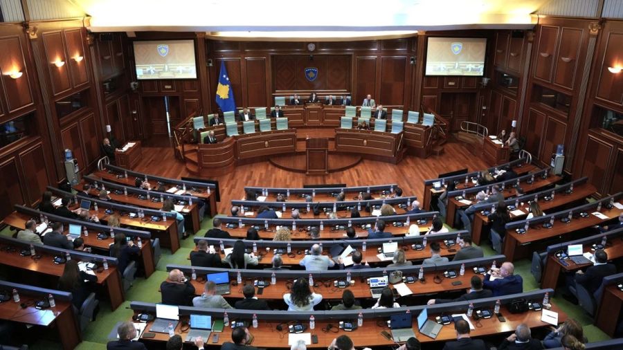 Kosova Meclisi Dün On Yasa Tasarısını Kabul Etti