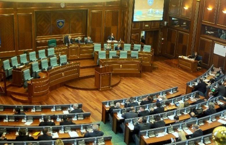 Cumhurbaşkanı İçin Ömür Boyu İmtiyazlar Yasa Tasarısı Onaylandı