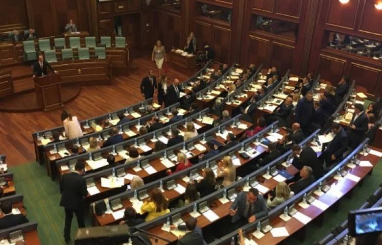 Oturumun Devamı  PAN'ın Talebi Üzerine Yeniden 2 Saatliğine Ertlendi?