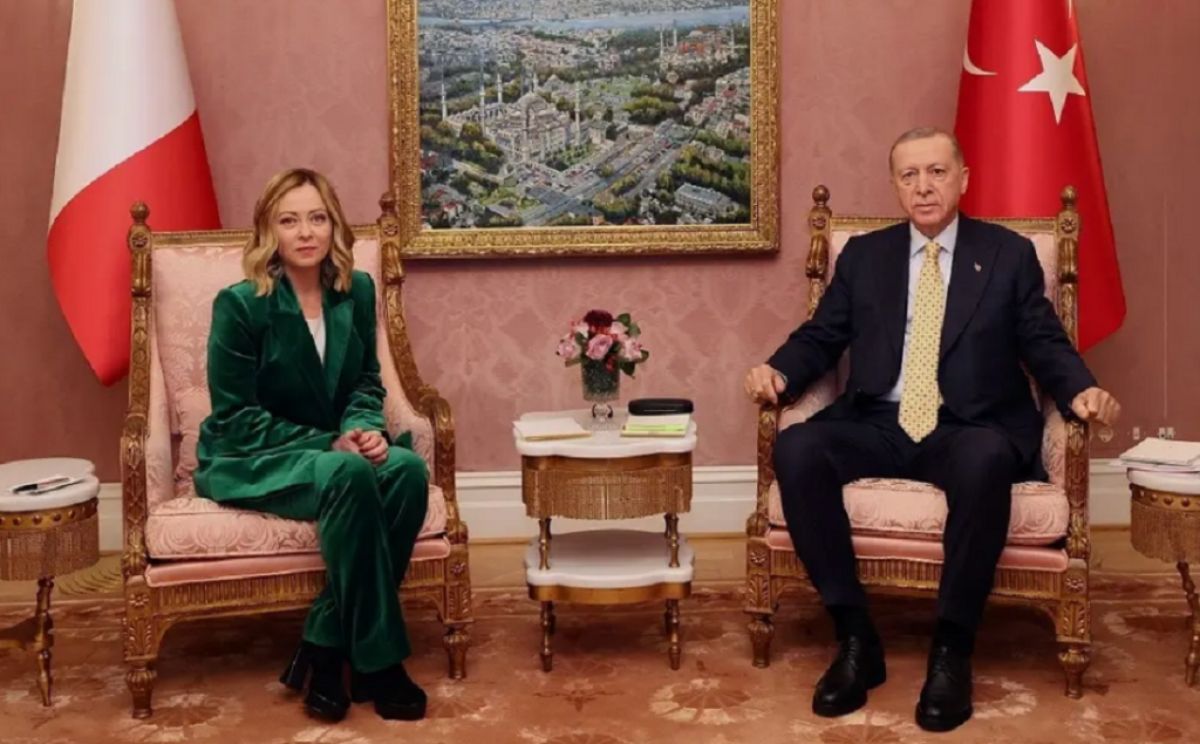 İtalyan medyası analiz etti: Arnavutluk üzerinde İtalya-Türkiye rekabeti