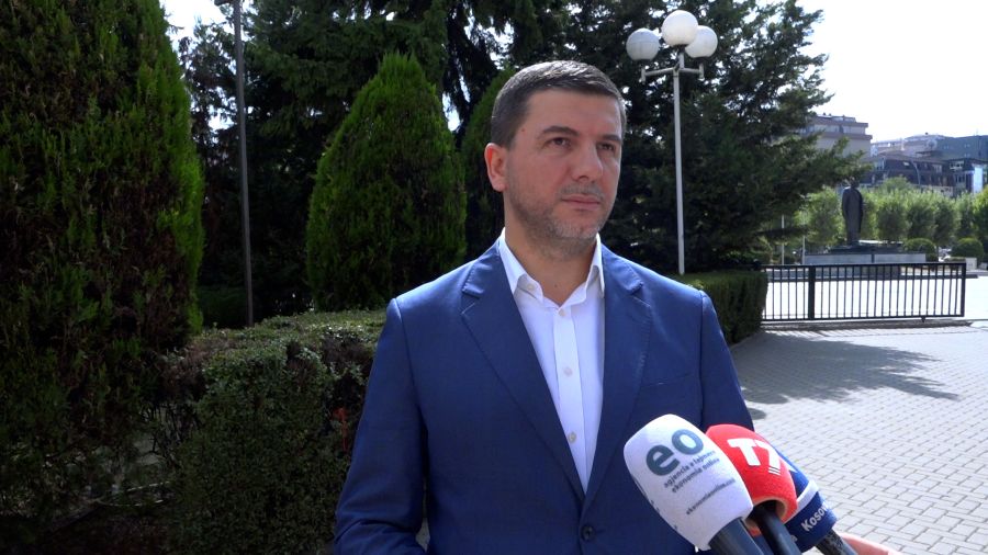 Krasniqi’den Kurti’ye Tepki: “Raşiç Israrı Yeni Kriz Yaratır”