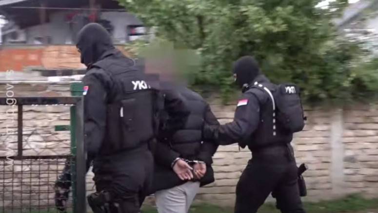 Merdare Sınır Kapısı’nda Rüşvet Aldıklarından Şüphelenilen 9 Polis Memuru Tutuklandı