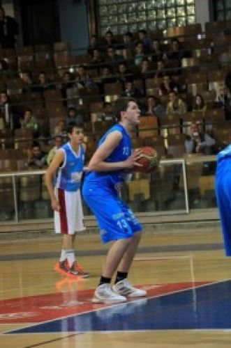 Mergim Jakupi Beşiktaş'ta