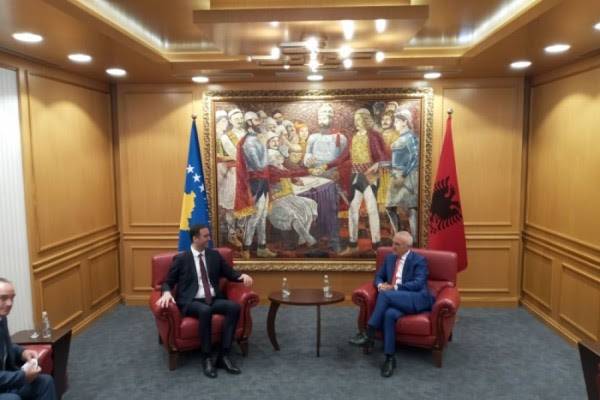 Meta, Konjufca’yı Kabul Etti