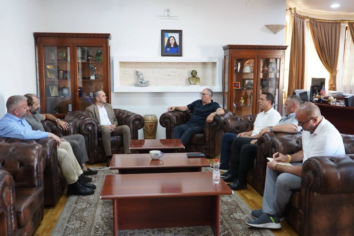 Prizren’de Yeni Şehir Mezarlıkarı Konusu Görüşüldü