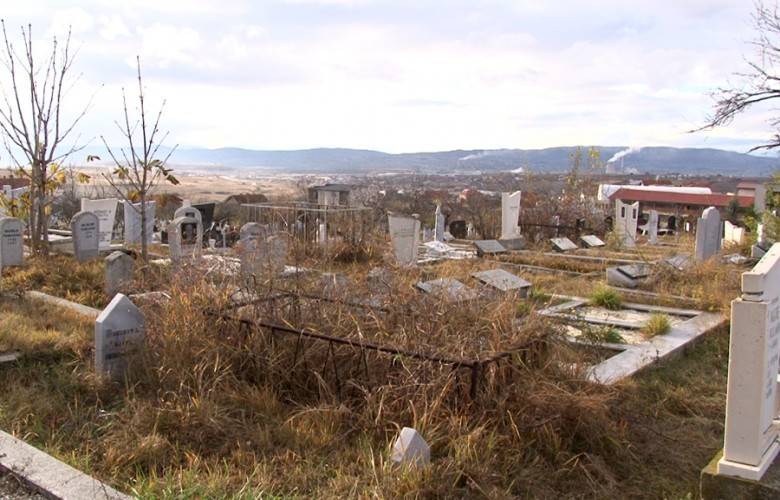KİB Müslüman Mezarlığına Yapılan Vandal Saldırıyı Kınıyor