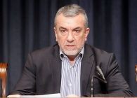 Mihajloviç: Kuçi, Taş Atıyor