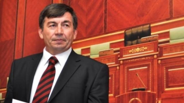 Bajrami, Kosova Eğitiminin Standartlardan Uzak Olduğunu Kabul Etti