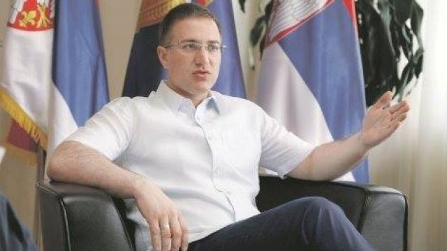 Sırp Bakanı, KFOR ve EULEX ile Acil Görüşmeyi İstiyor