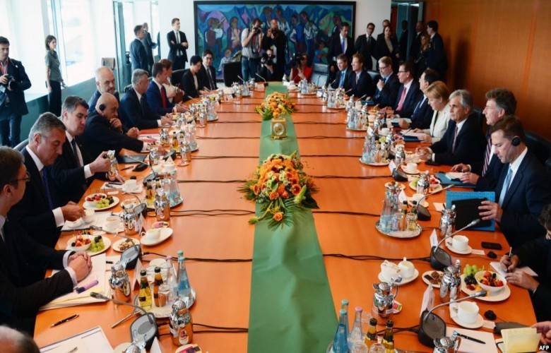 Balkan Ülkeleri Başbakanları Yarın Sarayova'da Toplanıyor