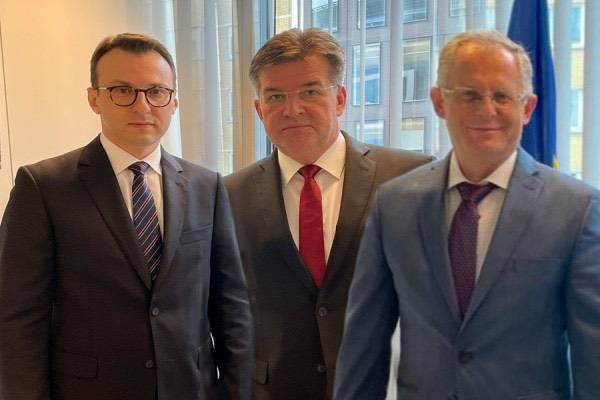 Kosova ve Sırbistan Araç Plakaları Konusunda Anlaşmaya Vardı