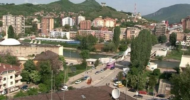 Polis ve EULEX'in Ortak Devriyesi Ürün Veriyor