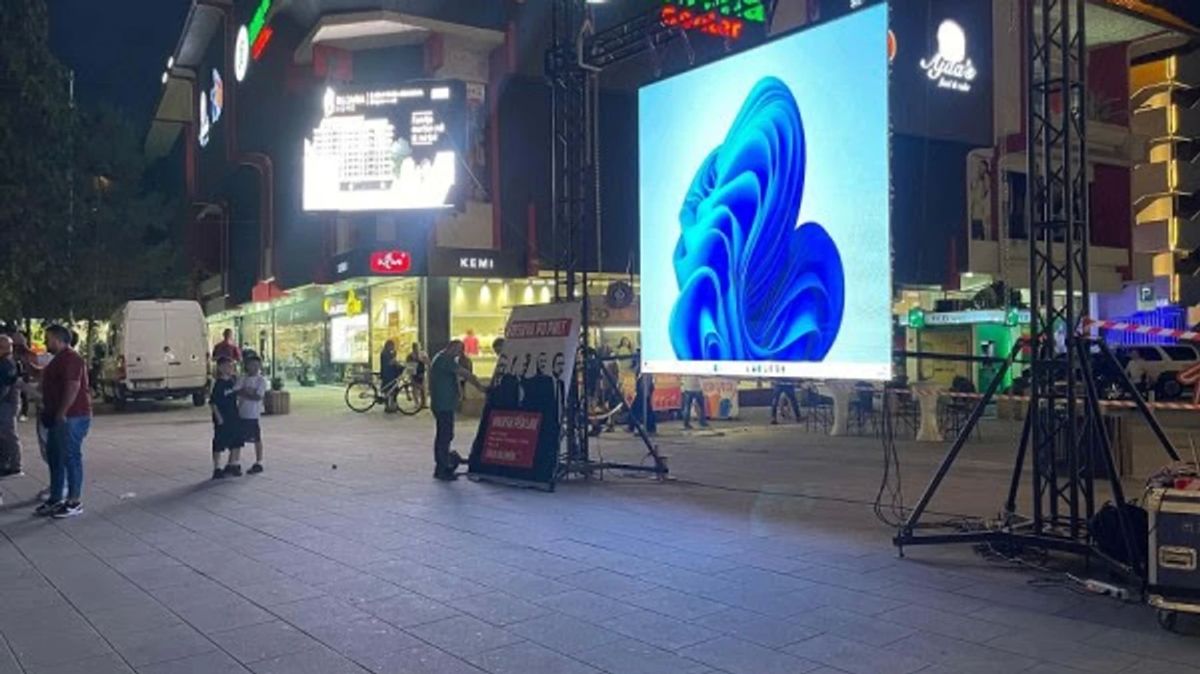UÇK Liderleri için “Bekleyiş Saati” Mitroviça’da da Kuruldu