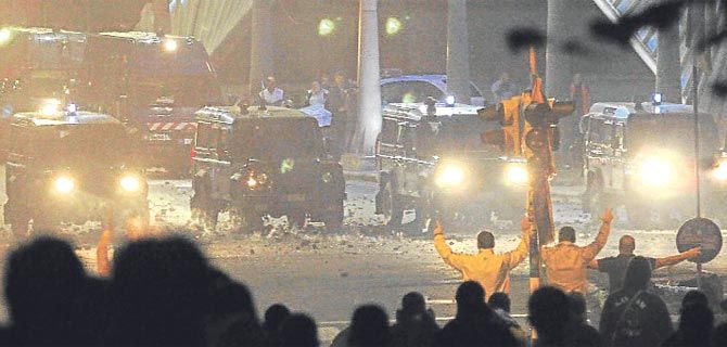 Kosova'daki Kutlamalara Gölge Düştü