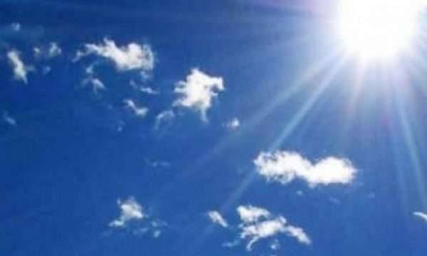 Hava Güneşli ve Sıcak