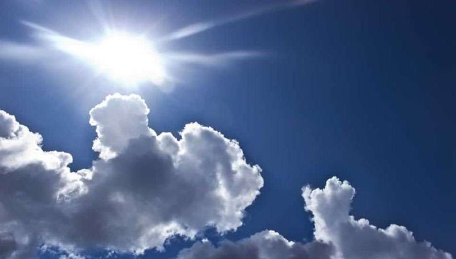 Hava Bugün Güneşli ve Yer Yer Sağanak Yağış Bekleniyor