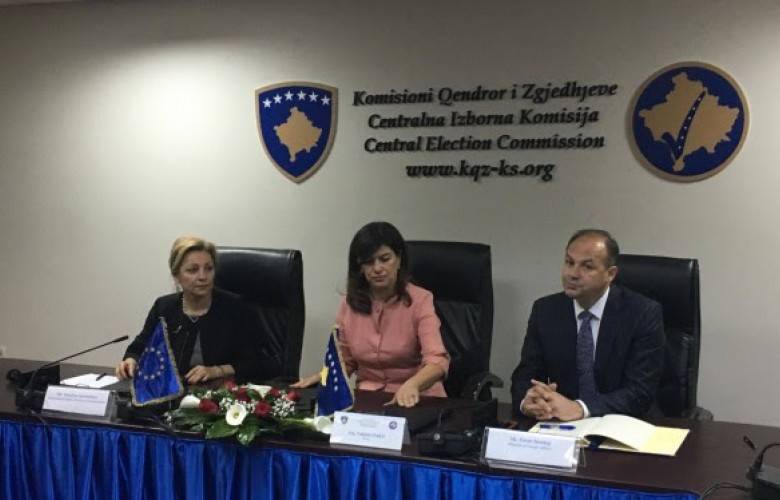 AB ile İki Anlaşma İmzalandı