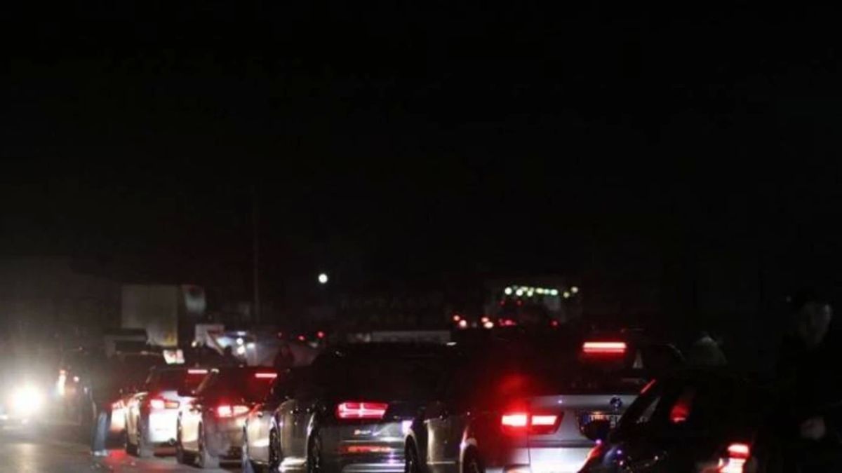 Sınırda Uzun Bekleyişler: Beklemeler 60 Dakikaya Kadar