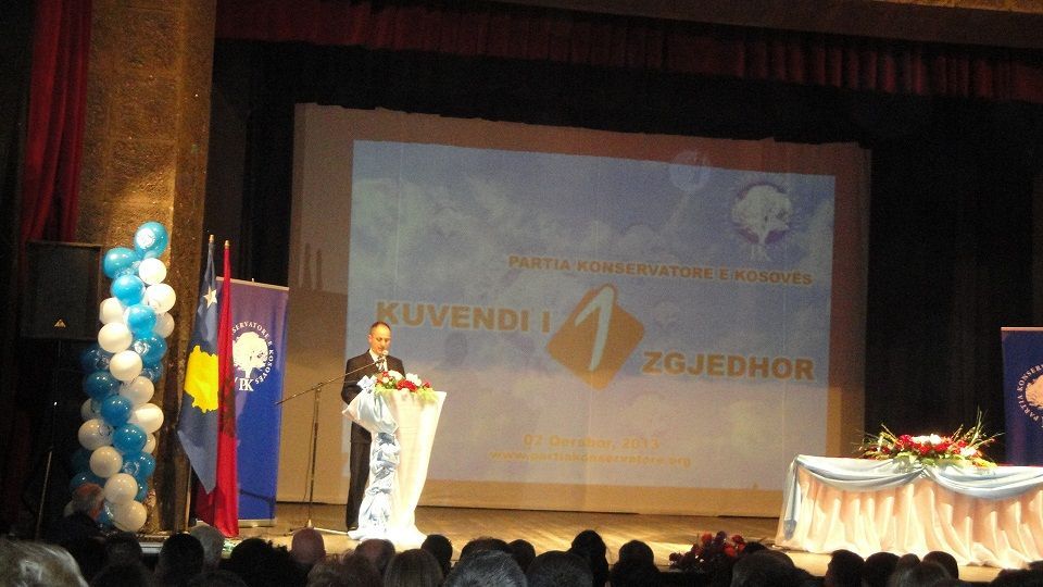 Kosova Muhafazakar Partisi Meclisi Munir Basha'yı Başkan Seçti