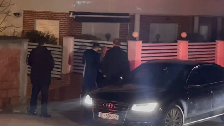 Escobar Gece Muhalefet Liderleriyle Görüştü
