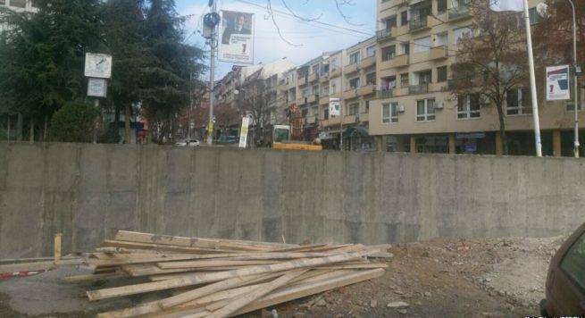 Mitroviça'da Duvar Ocakta Yıkılacak
