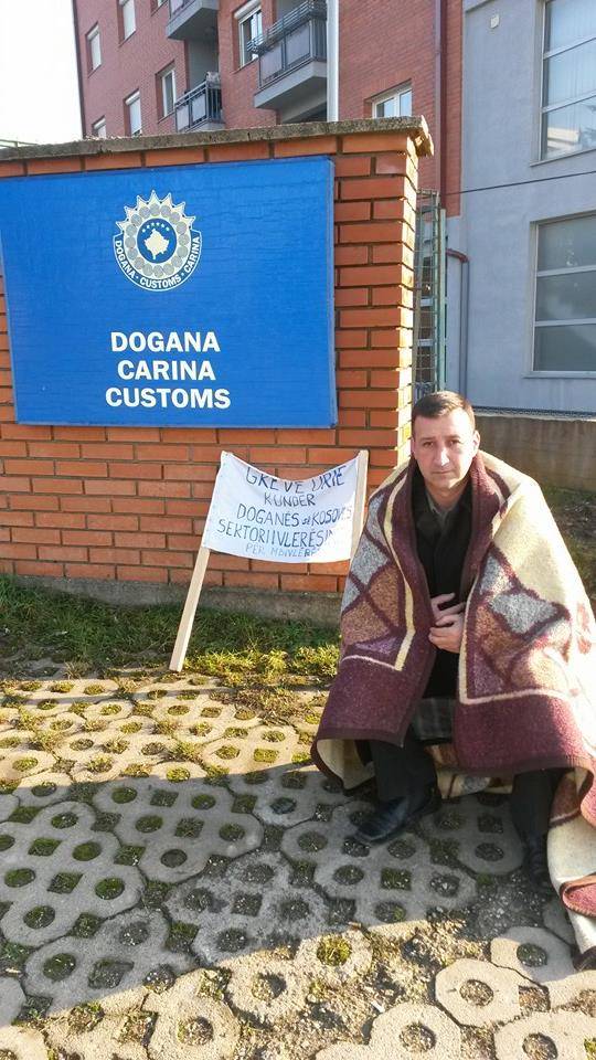 4 Gündür Gümrük Kapısında Yatıyor