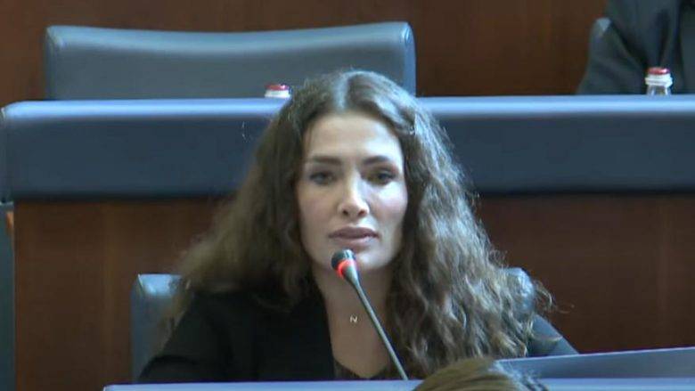 Musliu-Shoshi: Kosova'daki Bazı Aileler, Türkiye'deki Depremden Etkilenen Vatandaşları Barındırmak İstiyor