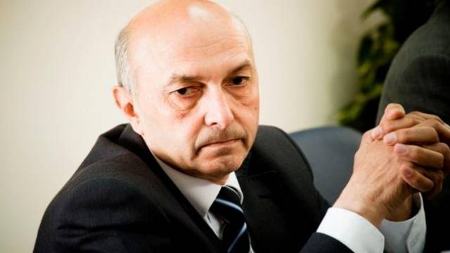 Mustafa: Blok'a Yeni Bir Anlaşma Lazım