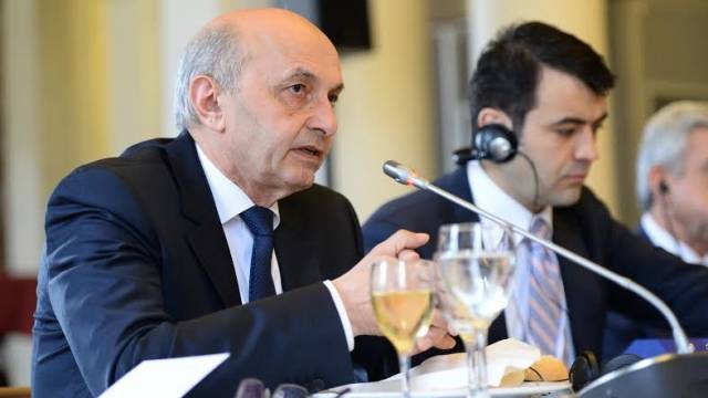Mustafa, Vizeler Muafiyeti ve Sezonluk İstihdam Talep Ediyor