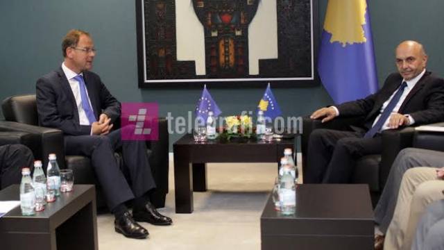Kosova'nın Vizeler Muafiyetine Çok İhtiyacı Var‏