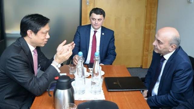 ABD-den Mustafa ve Kosova Yönetimine Destek