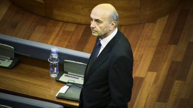 Mustafa: Devlet  Gaz ve Şiddet Karşısında Teslim Edilmemelidir