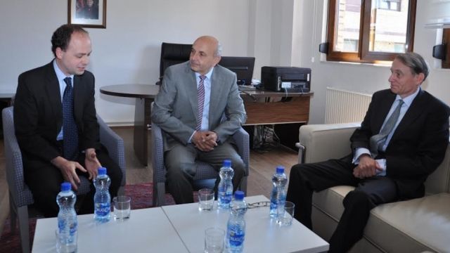 Mustafa İngiltere Yetkililerine, Gelecek Hükümet Vizyonunu Sundu