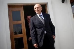 Mustafa: LDK Priştine'yi Eller Cepte Kazanır