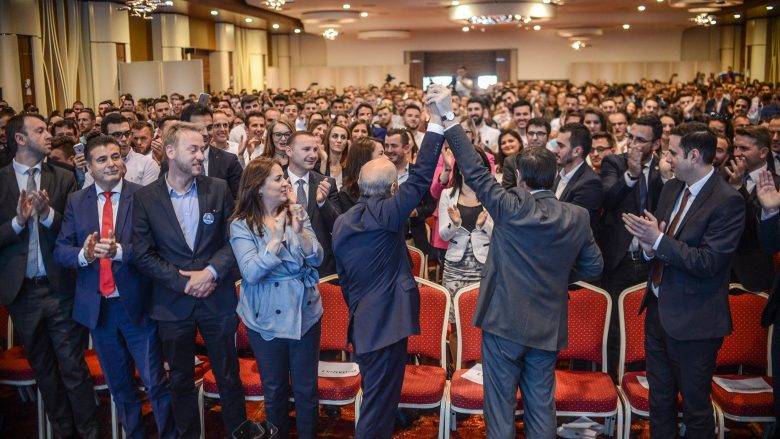LDK-AKR-Alternativa Koalisyonu Geniş Toplumun Desteğine Sahip